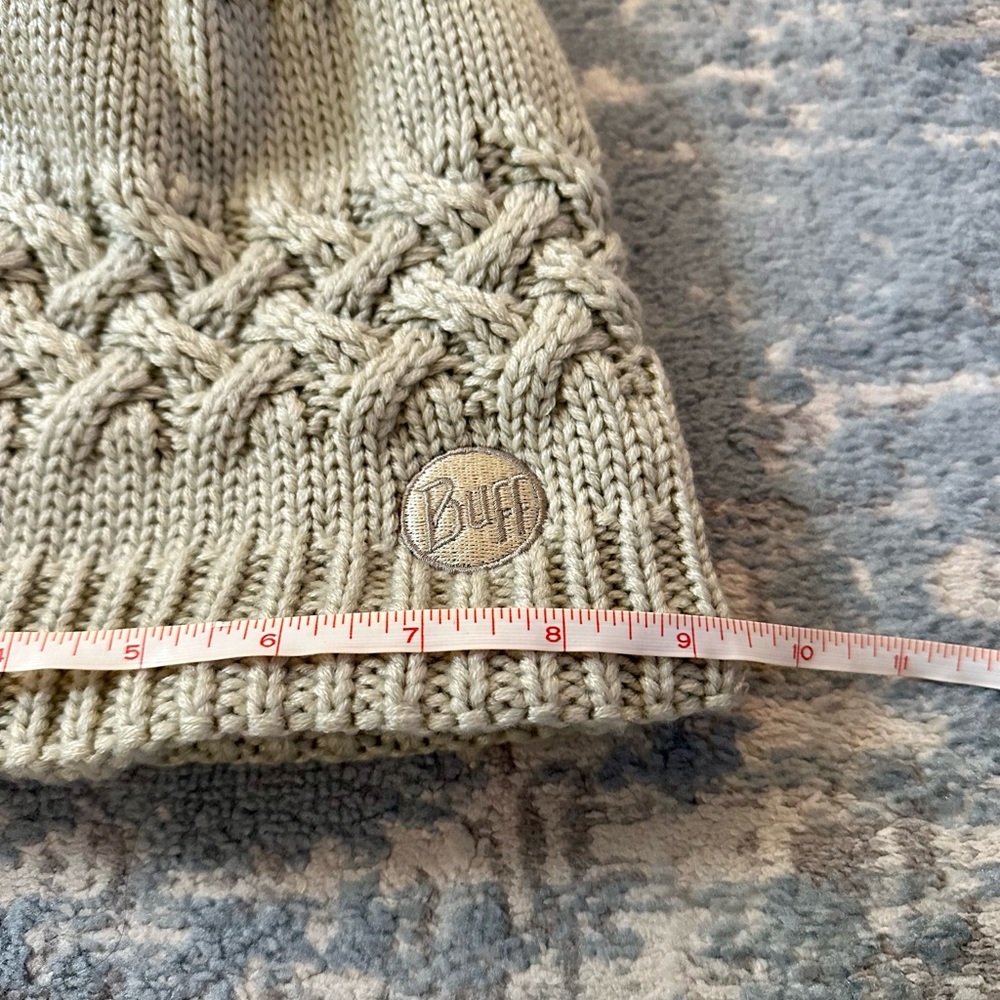 Buff hat - Picture 4 of 4